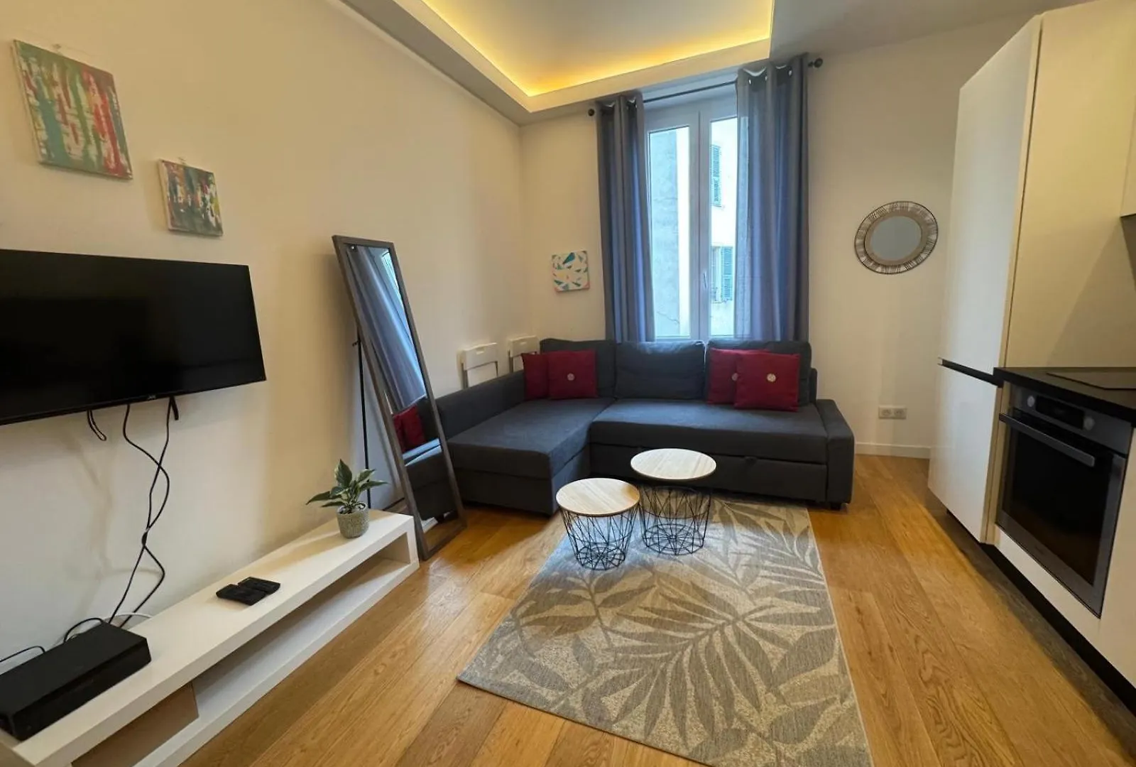 Apartment 2P Place Massena Nice